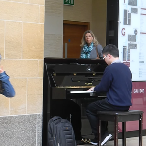 三级片姐弟乱伦
